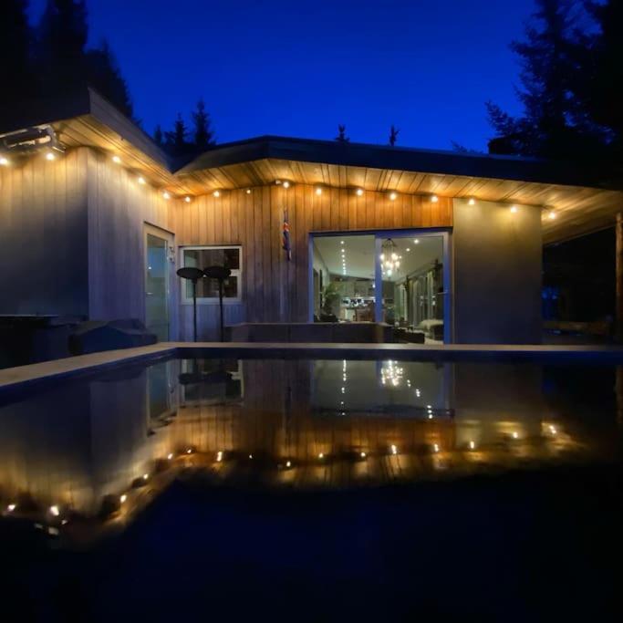 Luxury Lakefront Villa, Infinity Hot Tub And Sauna Grimsnes og Grafningshreppur Extérieur photo