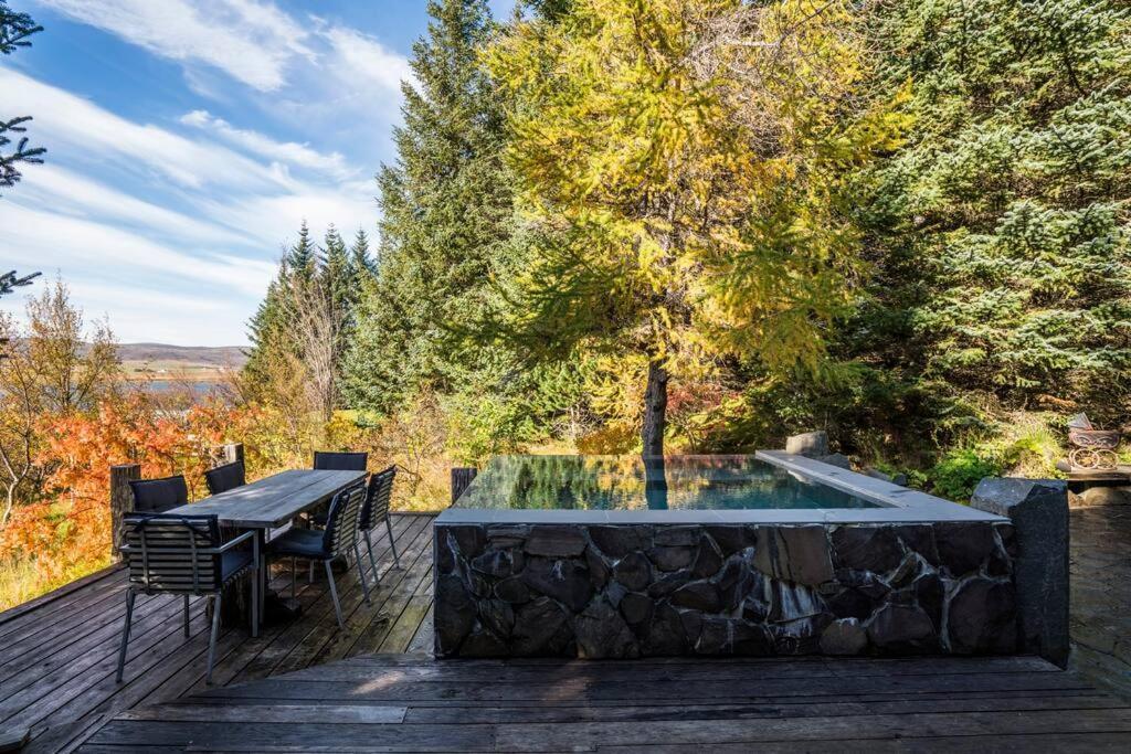 Luxury Lakefront Villa, Infinity Hot Tub And Sauna Grimsnes og Grafningshreppur Extérieur photo