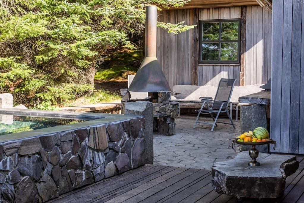 Luxury Lakefront Villa, Infinity Hot Tub And Sauna Grimsnes og Grafningshreppur Extérieur photo